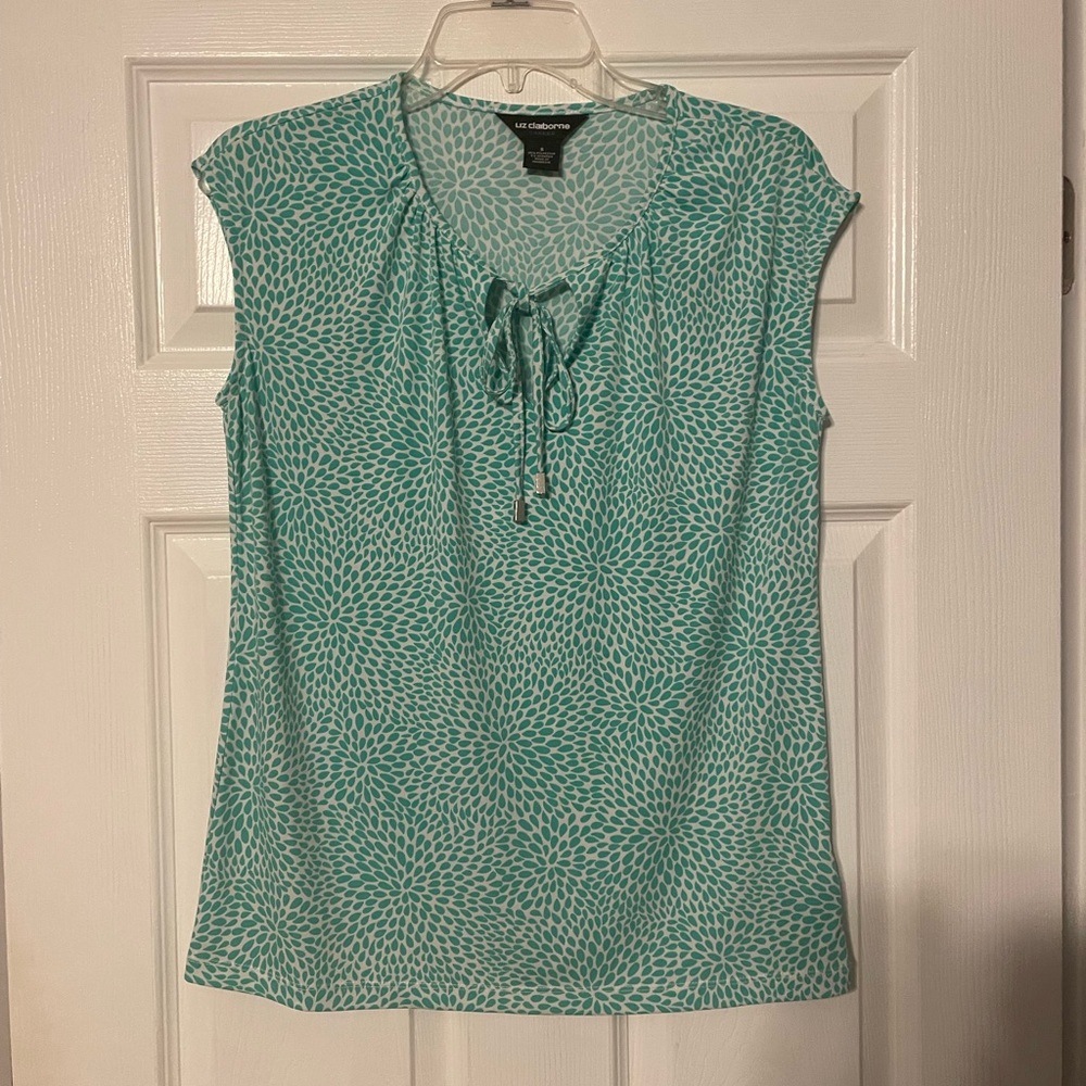 Liz Claiborne Tear Drop Pattern Blouse